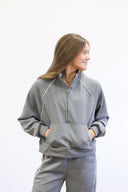 Outline Quarter Zip